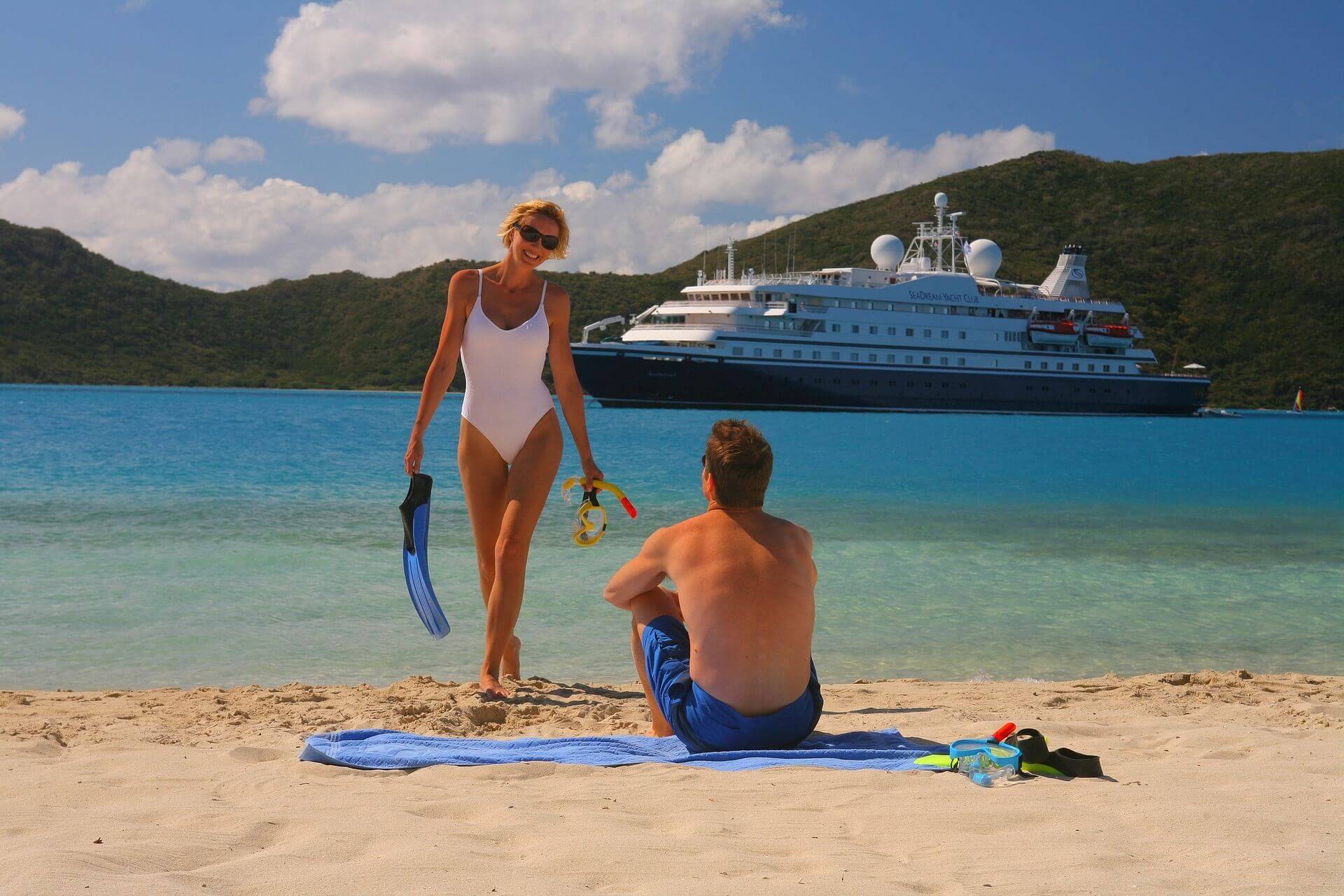 cruise-ship-1108961_1920